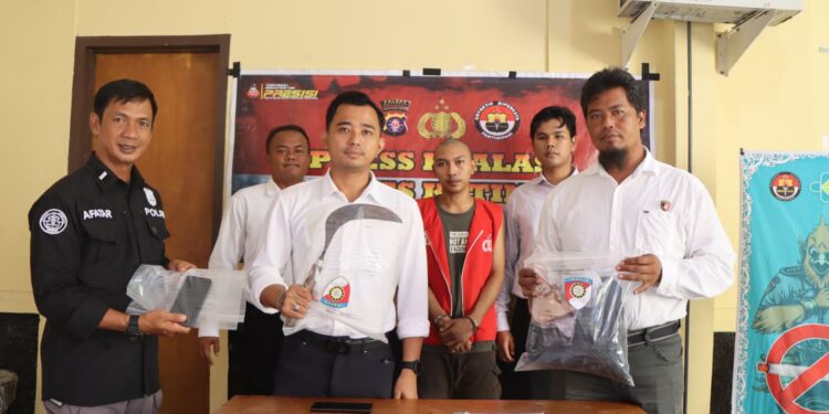 FOTO: MATAKALTENG - Kasatreskirim Polres Katingan AKP Muhammad Saladin dan jajaran saat Press Realese.