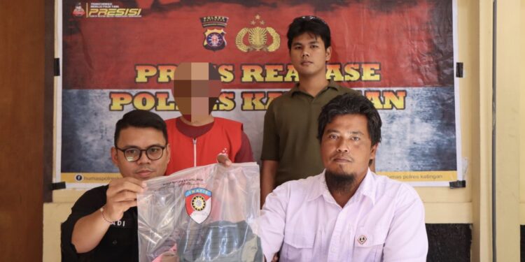 FOTO: MATAKALTENG - Suasana jajaran Polres Katinyan, saat Press Realese Kasus persetubuhan anak dibawah umur.