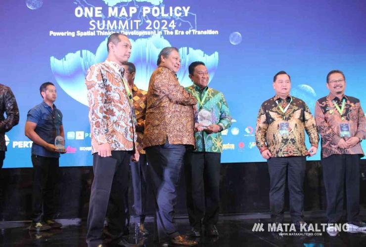 Kalteng Raih Penghargaan One Map Policy Summit 2024