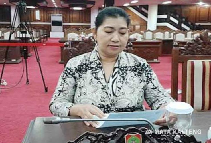 Nakes Berperan Melayani Kesehatan Masyarakat  di Wilayah Pelosok Kalteng