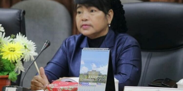 Anggota DPRD Seruyan, Atinita.
