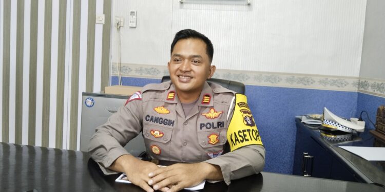 FOTO: AGUS/MATAKALTENG - Kasat lantas Polres Kotim AKP Firdaus Canggih Pamungkas