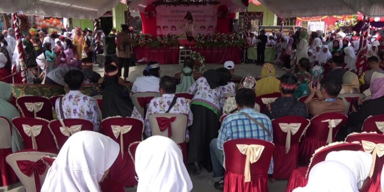 Foto: DIAN/MATA KALTENG - Gebyar merdeka di SDN Kecamatan Baamang, 30 Juli 2024 di SDN 4 Baamanh Hilir.
