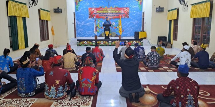 Foto: DIAN/MATA KALTENG - Musda III Lembaga Pengembangan Tandak Intan Kaharingan Kotim, 31 Juli 2024.