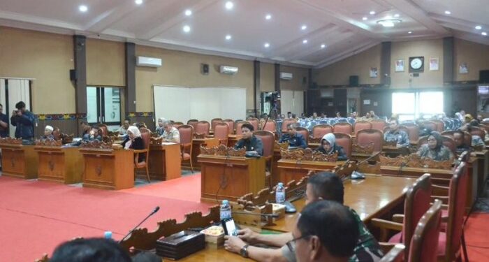 Foto: DIAN/MATA KALTENG - Rapat Paripurna pembahasan KUA PPAS.