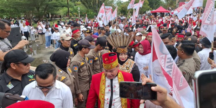 Foto: DIAN/MATA KALTENG - Deklarasi HARATI Jilid II di Taman Kota, Sampit, 29 Agustus 2024.