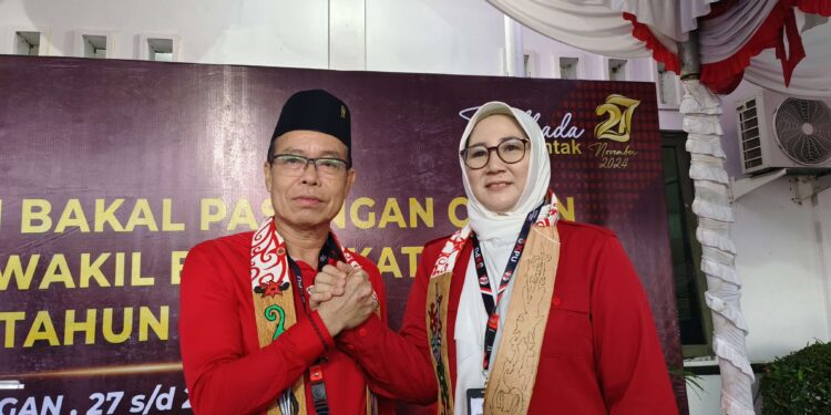 FOTO: MATAKALTENG - Paslon Sakariyas - Endang Susilawatie (SANANG).