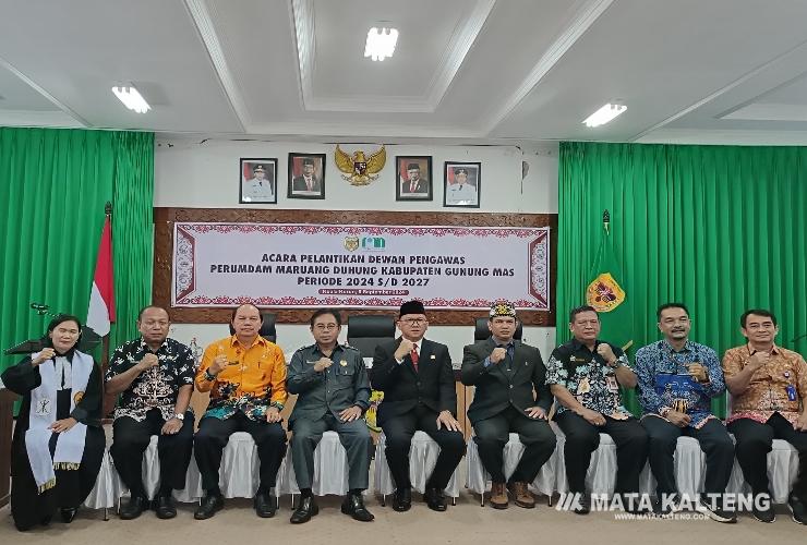 Minta Dewan Pengawas Bantu Direktur Benahi Perumdam Jadi Lebih Baik