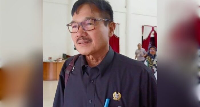 Foto: MATAKALTENG- Farid Yusran Ketua DPRD Barsel.