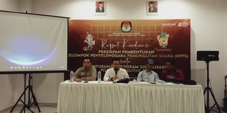 FOTO: KPU/MATA KALTENG - Rapat koordinasi persiapan pembentukan KPPS untuk pemilihan gubernur dan wakil gubernur Kalteng serta bupati dan wakil bupati Kotim tahun 2024.