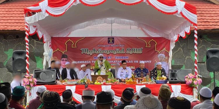 FOTO: IST/MATAKALTENG- Kegiatan maulid Nabi Muhammad SAW di Lapas Sampit yang diikuti oleh seluruh WBP yang beragama Islam.