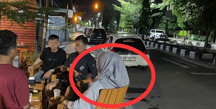FOTO: MATAKALTENG- DM saat diwawancarai oleh awak media.