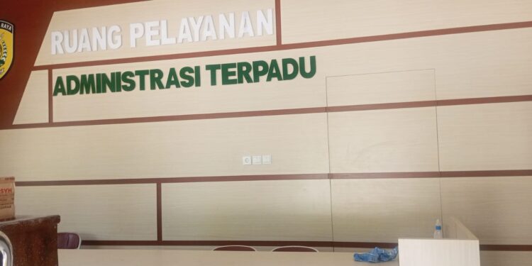 FOTO: MATAKALTENG - Ruang pelayanan administrasi terpadu Kelurahan Panarung.