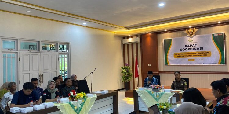 Foto : AKH/ MATA KALTENG - Kejari Sukamara menggelar rapat koordinasi Antisipasi Politisasi Sara.