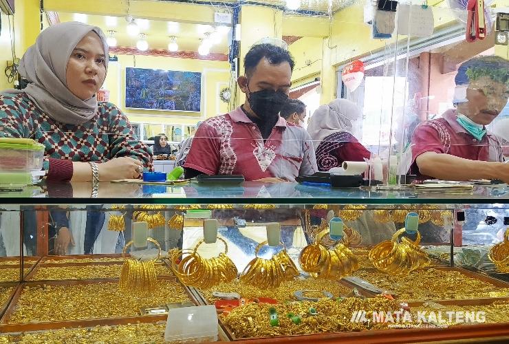 Harga Emas Kembali Naik di Sampit   