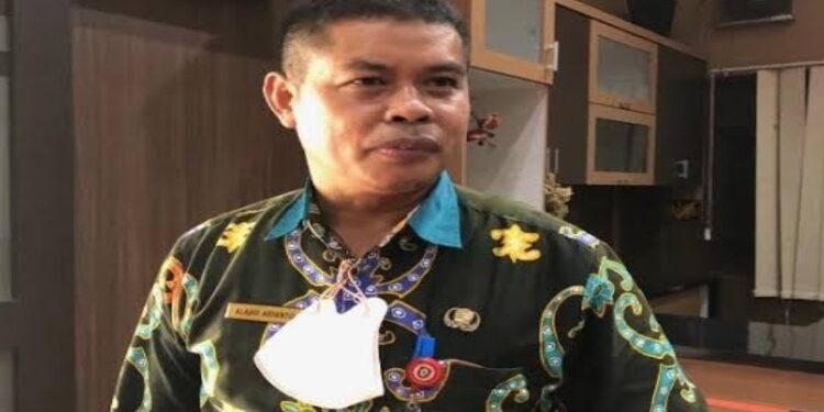Asisten II Setda Kotim, Alang Arianto.