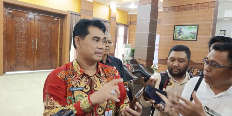 FOTO: MATAKALTENG - Pjs Bupati Kotim Shalahuddin.