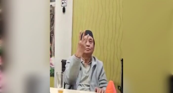 FOTO: MATAKALTENG - Mantan Bupati Barsel Dua Periode H.Baharudin H.Lisa Dukung Penuh Paslon Nomor 3  Eddy Tanto.