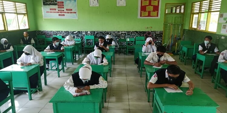 FOTO: DOK/MATA KALTENG - Suasana pembelajaran di SMPN 9 Sampit.