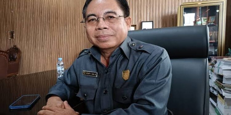 Ketua Sementara DPRD Gunung Mas, Herbert Y Asin.