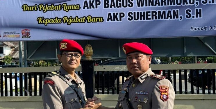 FOTO: IST/MATAKALTENG- Sertijab Kasat Resnarkoba Polres Kotim. Rabu, 9 Oktober 2024.