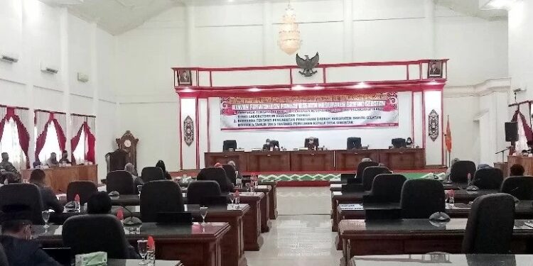 Foto: MATAKALTENG- Suasana Ruangan Sidang Paripurna DPRD Barsel.