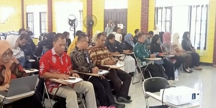 FOTO: DISDIK/MATA KALTENG - Lokakarya 6 program pendidikan guru penggerak angkatan 10 di Aula BPG Kotim, Sabtu 12 Oktober 2024.