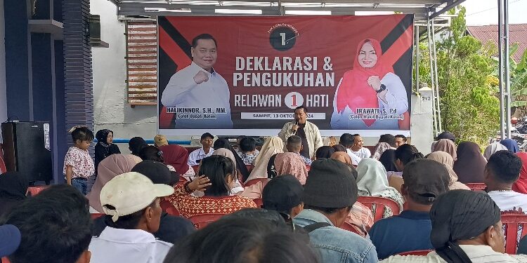 FOTO: DEVIANA/MATAKALTENG - Halikinnor saat sambutan di pengukuhan Relawan 1 Hati, Minggu 13 Oktober 2024.