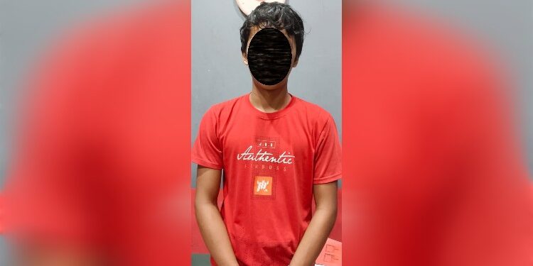 FOTO : POLSEK SEPANG/MATA KALTENG - Pelaku AS (18) ketika diamankan unit Reskrim Polsek Sepang.