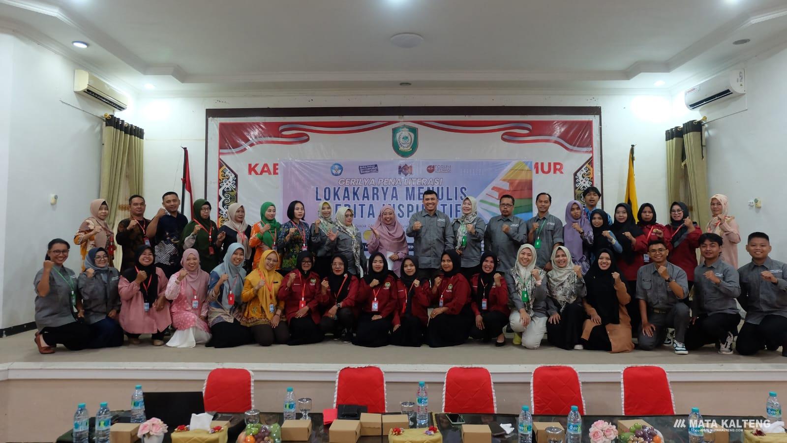 Lokakarya Menulis Cerita Inspiratif di Bapperida Sampit Sukses Dilangsungkan