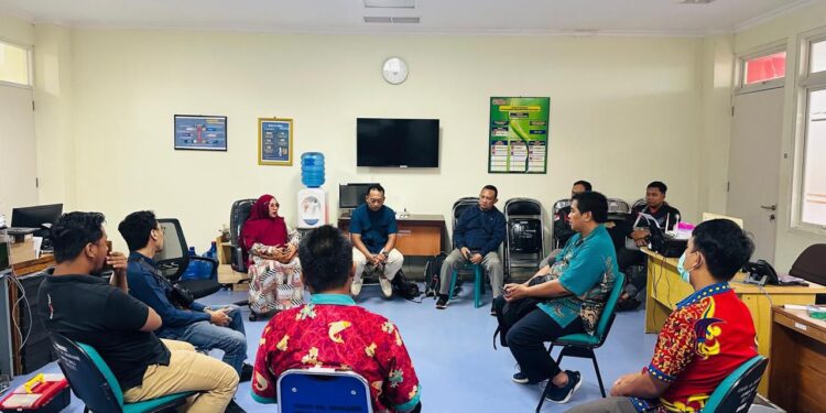 Foto: IST/MATA KALTENG - Diskominfo Kotim saat asesmen masalah jaringan di RSUD dr Murjani Sampit.