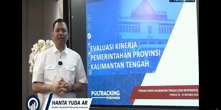 FOTO: IST/MATAKALTENG -  Tangkapan Layar, Direktur Eksekutif Poltracking Indonesia, Hanta Yuda AR pada tayangan siaran youtube Poltracking TV.