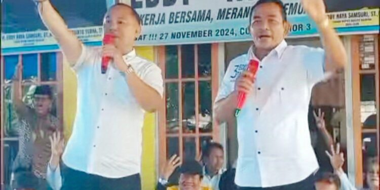 FOTO: MATAKALTENG - Paslon Nomor 3 Eddy Tanto Saat Orasi Politik Di Desa Baru.
