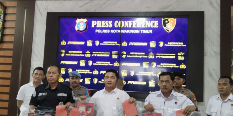 FOTO: AGUS/MATAKALTENG- Press release pengungkapan kasus dengan modus gendam di Mapolres Kotim.