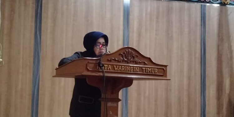 Foto: MATA KALTENG - Juru bicara Fraksi Golkar DPRD Kotim, Mariani.