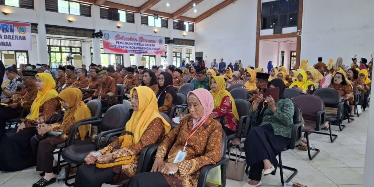Foto: DIAN/MATA KALTENG - Musyawarah kabupaten Persatuan Wredatama Indonesia Kotim di Gedung Serba Guna, Sampit, Kamis 24 Oktober 2024.