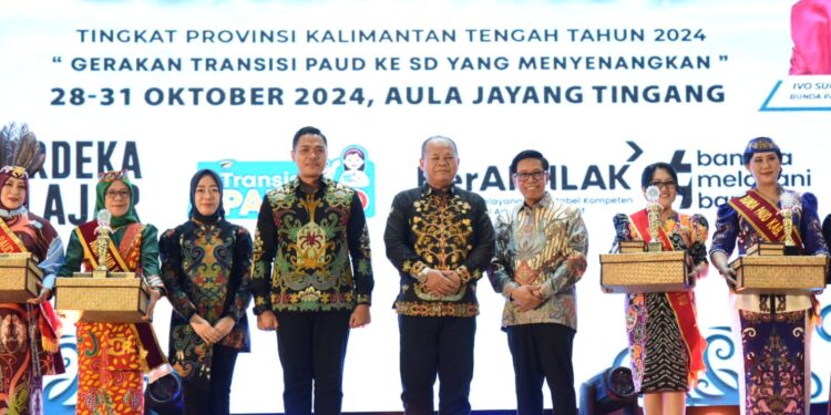 FOTO: MATAKALTENG - Apresiasi Bunda PAUD Tingkat Provinsi Kalteng Tahun 2024 resmi ditutup.di Aula Jayang Tingang, Lantai II Kantor Gubernur, Rabu (30/10/2024) malam.