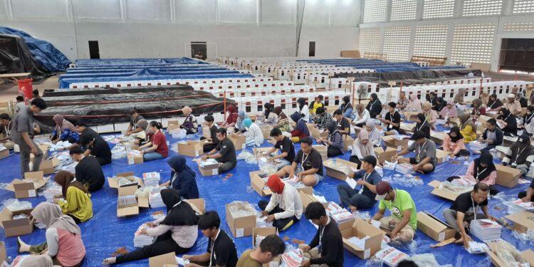 Foto:DIAN/MATA KALTENG - Suasana gudang logistik KPU Kotim.