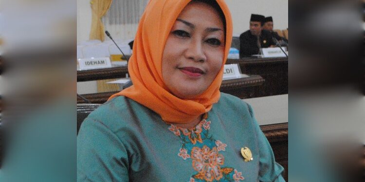 Foto: MATAKALTENG- Rusinah Andelen Wakil Ketua II DPRD Barsel.
