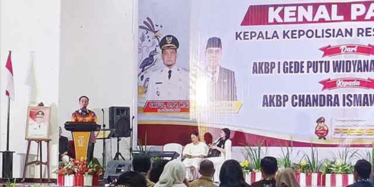 FOTO : MATAKALTENG - Ketua DPRD Katingan Marwan Susanto, saat menghadiri acara Kenal Pamit Kapolres Katingan, di Gedung Salawah Kasongan.