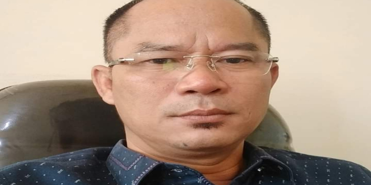 Anggota DPRD Katingan, Esenhover.