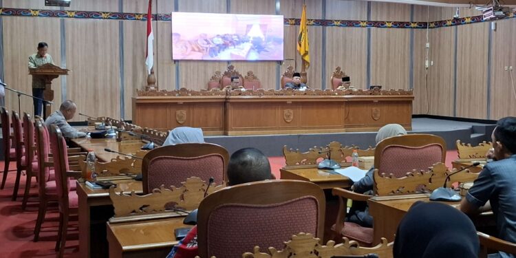 Foto: DIAN/MATA KALTENG - Penyampaian hasil reses Anggota DPRD Kotim, 12 November 2024.