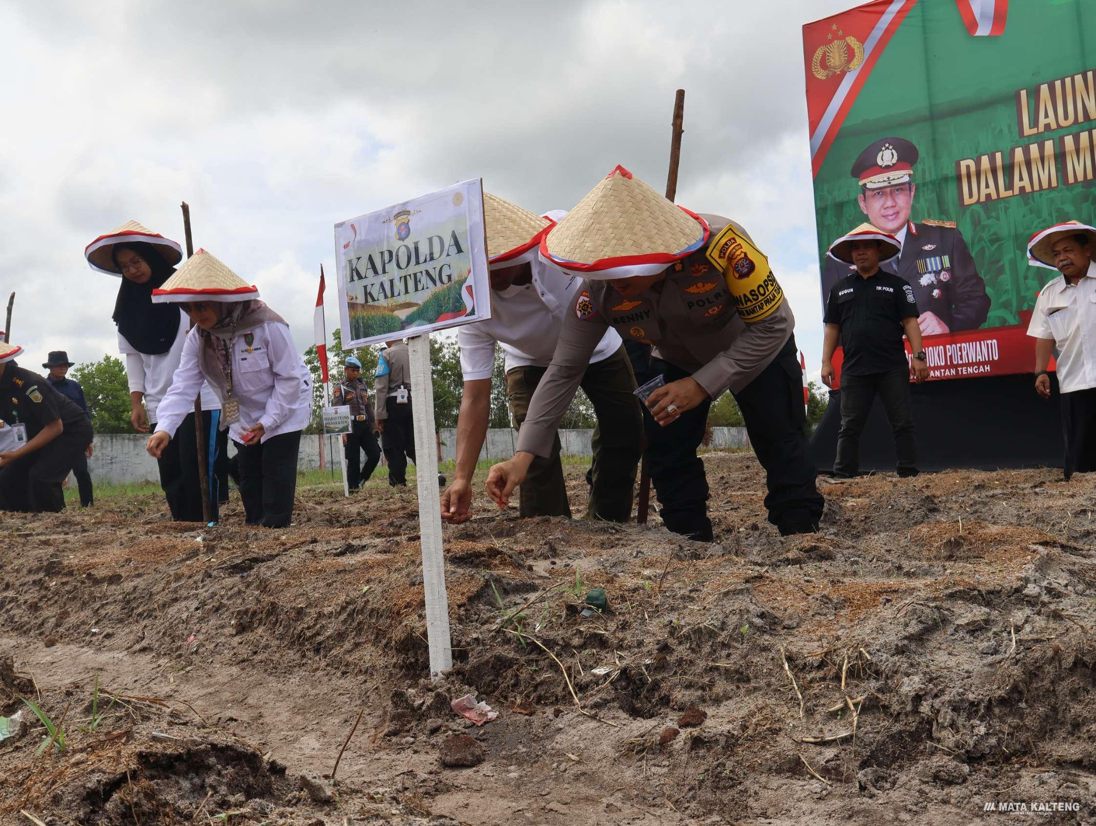 Polda Kalteng Launching Gugus Tugas Ketahanan Pangan Bersama Forkopimda