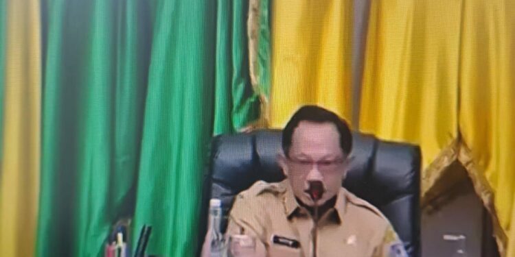 FOTO: MATAKALTENG - Mendagri RI saat pimpin Rakor Pengendalian Inflasi.