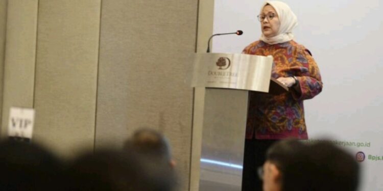 Foto: IST/MATA KALTENG - Sosialisasi Standar Layanan JKK oleh BPJS Ketenagakerjaan.