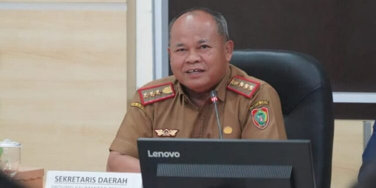 Asisten Bidang Pemkesra Setda Kalteng, Maskur.