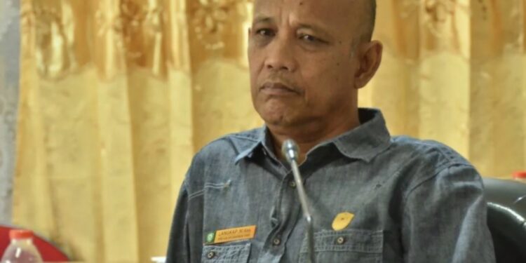 Foto: MATAKALTENG - Anggota Komisi III DPRD Kotim Langkap.
