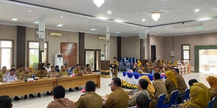 FOTO: IST/MATAKALTENG -
orientasi kearsipan, di aula Kiai Gede, Senin 2 Desember 2024.