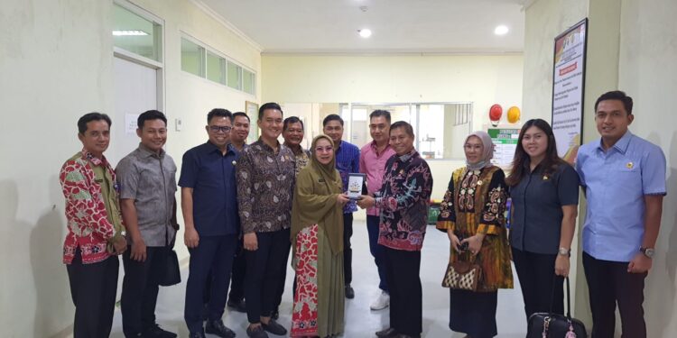 Foto: DIAN/MATA KALTENG - Kunjungan anggota DPRD Provinsi Kalimantan Tengah ke RSUD dokter Murjani Sampit, 5 Desember 2024.