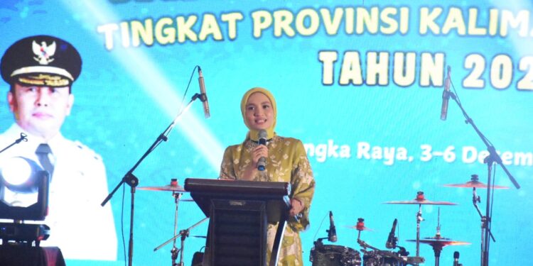 Foto: MATAKALTENG - Ketua TP PKK Kalteng Ivo Sugianto Sabran resmi menutup Jambore PKK Tahun 2024 di Ballroom M Bahalap Hotel Palangka Raya.